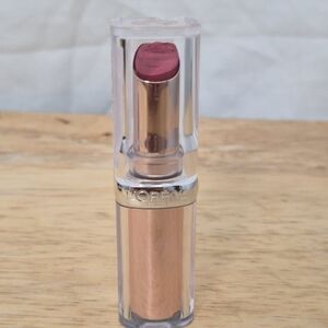 L'Oreal Rich Berry Lipstick